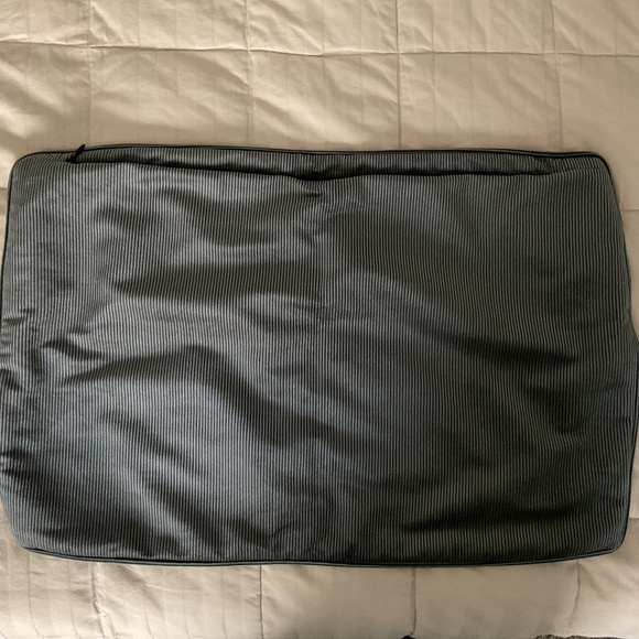 4 Ribbed Velour like pillow sham cases - Picture 4 of 5